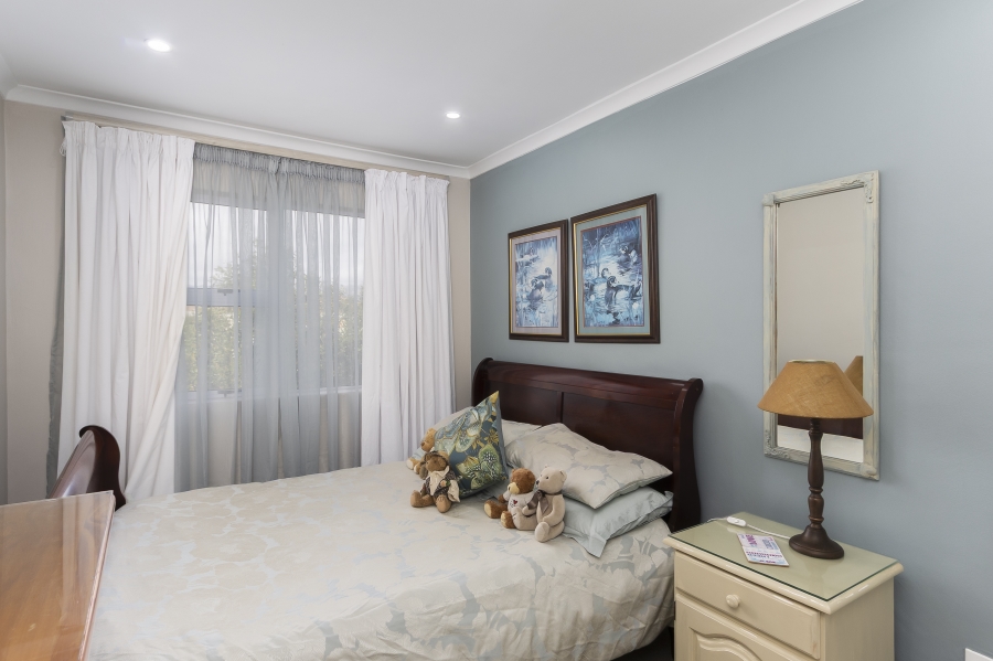 To Let 2 Bedroom Property for Rent in Heritage Park Western Cape